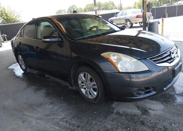 2010 NISSAN Altima