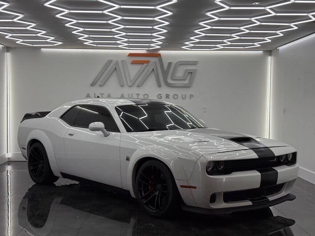 2021 DODGE Challenger