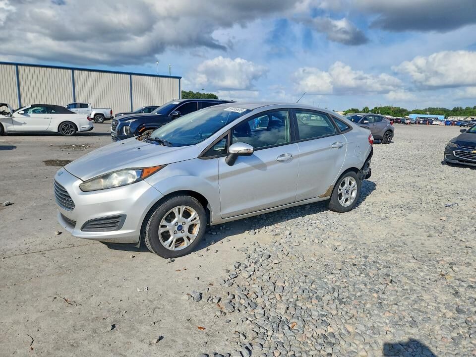 2015 FORD Fiesta