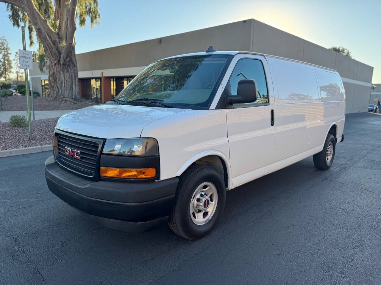 2018 GMC Savana