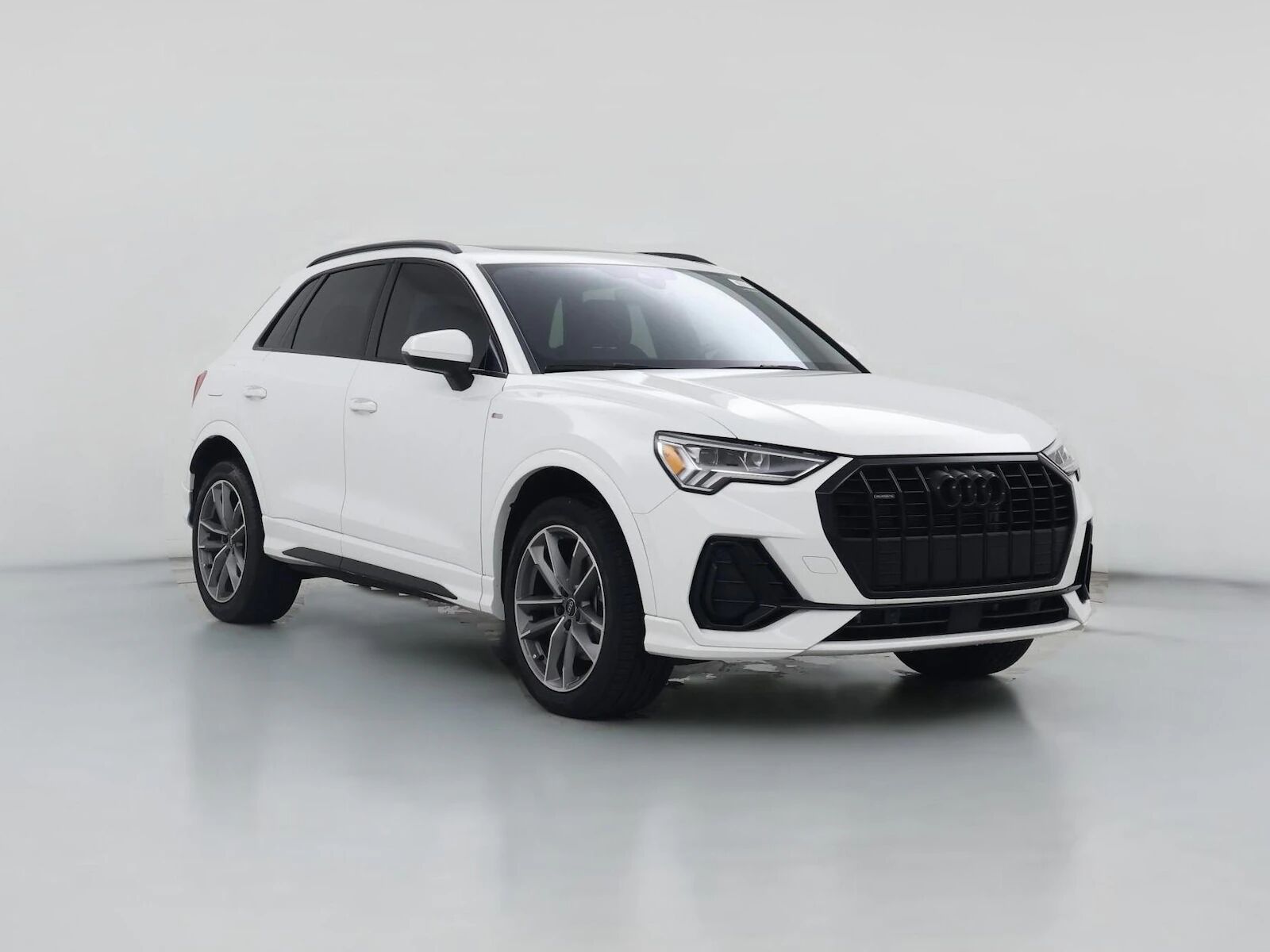2023 AUDI Q3