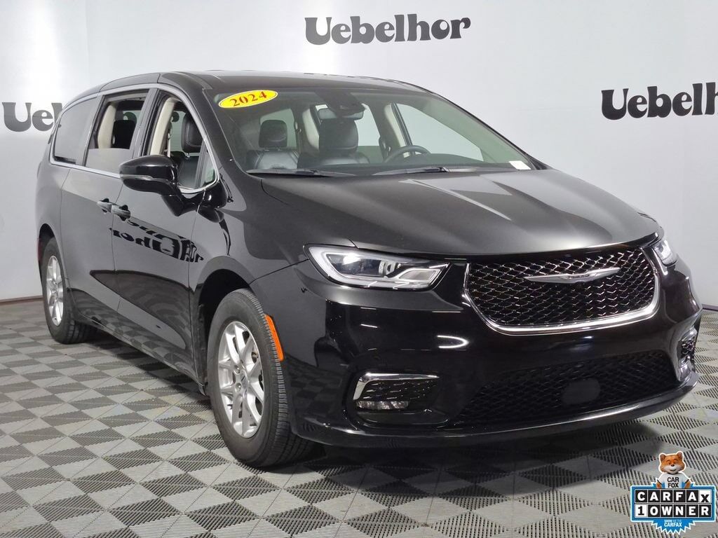 2024 CHRYSLER Pacifica