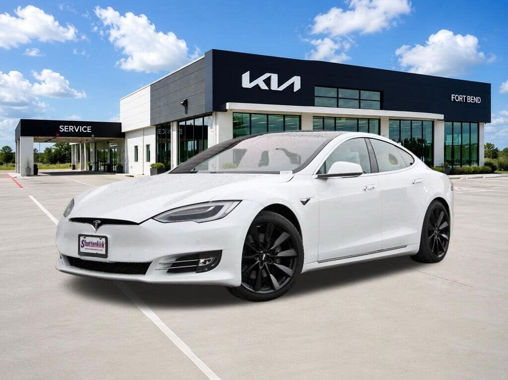 2021 TESLA Model S