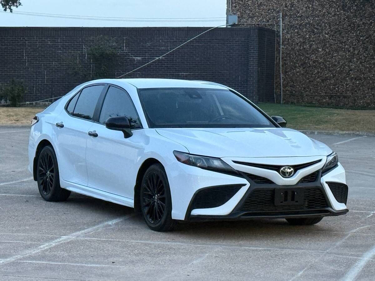 2021 TOYOTA Camry