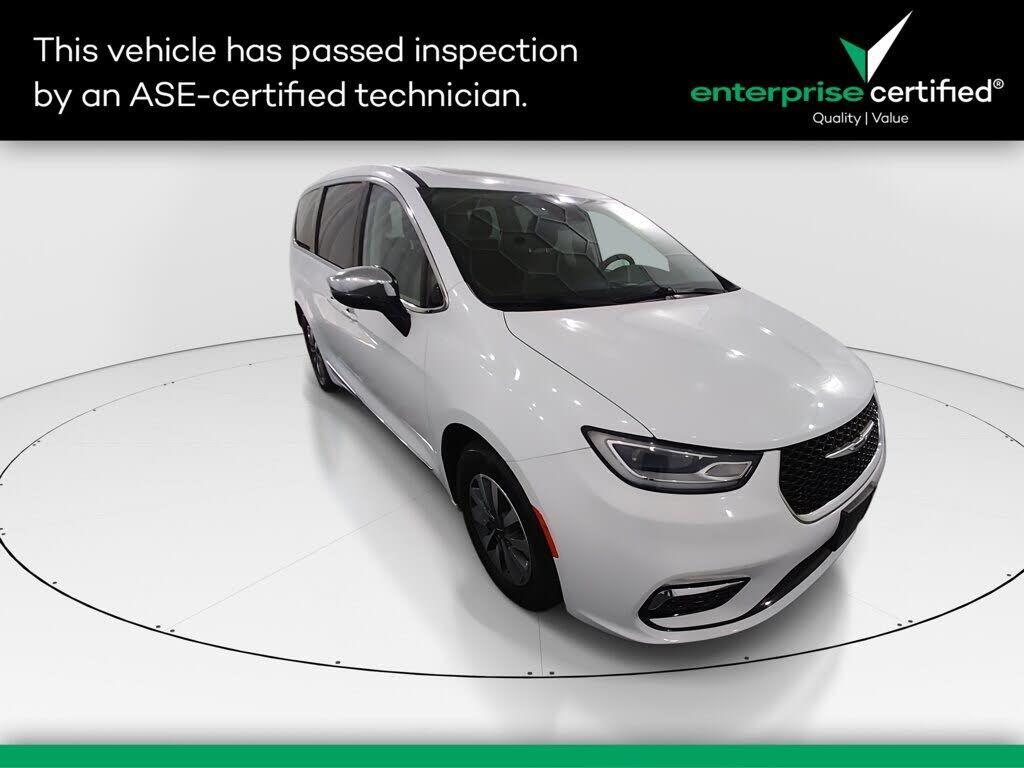 2023 CHRYSLER Pacifica