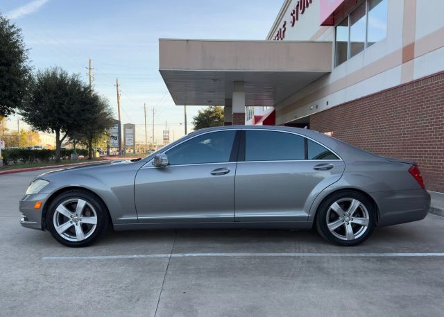 2013 Mercedes-Benz S-Class