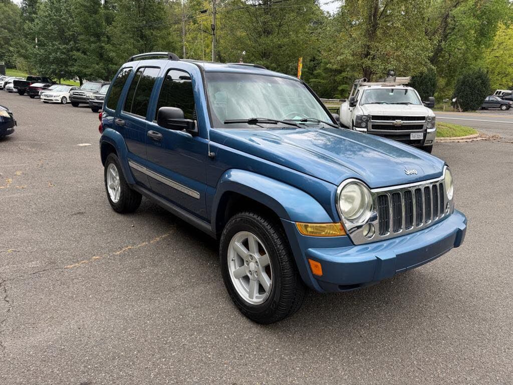 2005 JEEP Liberty
