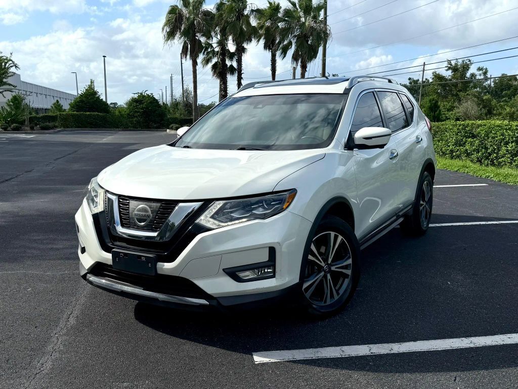 2017 NISSAN Rogue