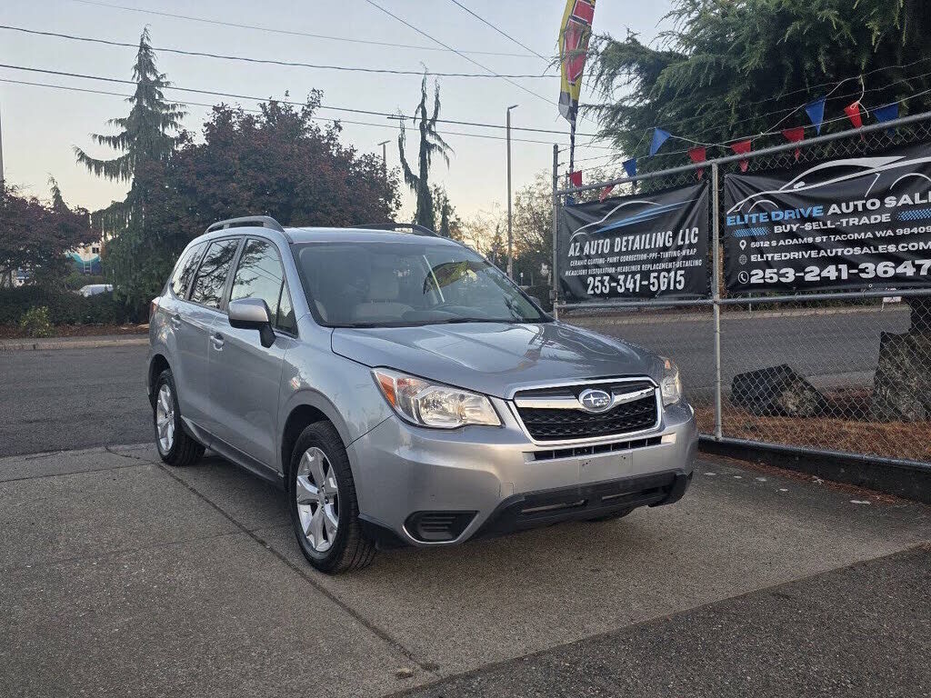 2014 SUBARU Forester