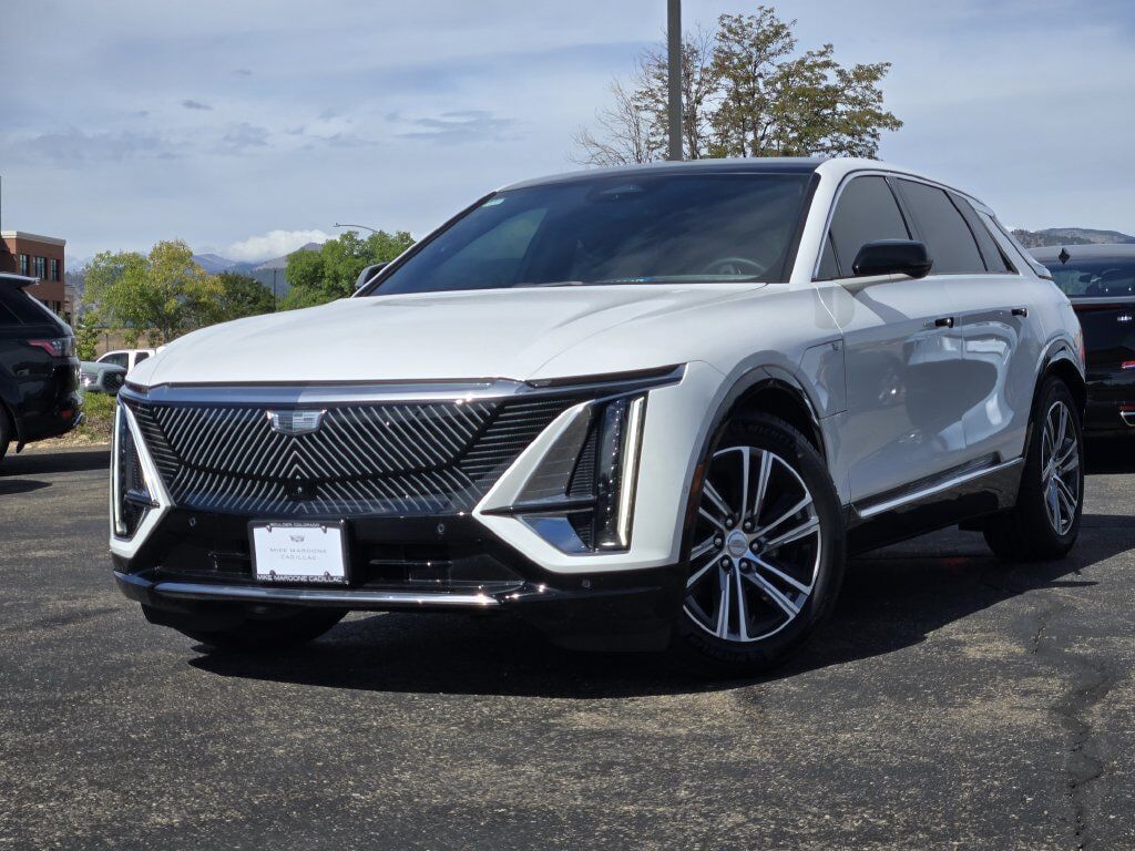2024 CADILLAC Lyriq