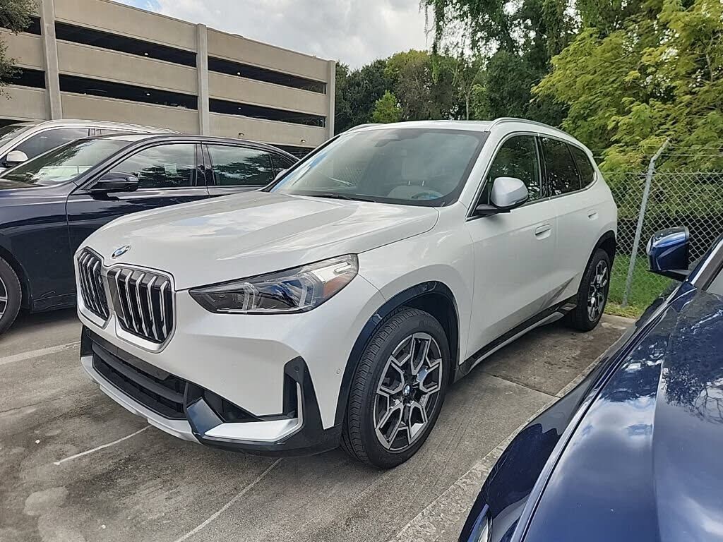 2023 BMW X1