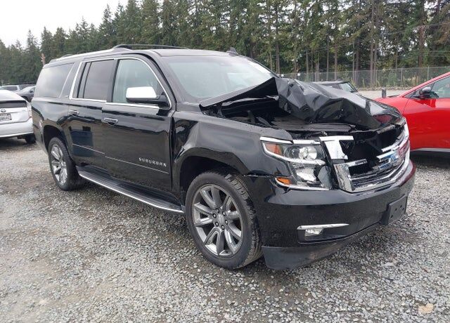 2016 CHEVROLET Suburban