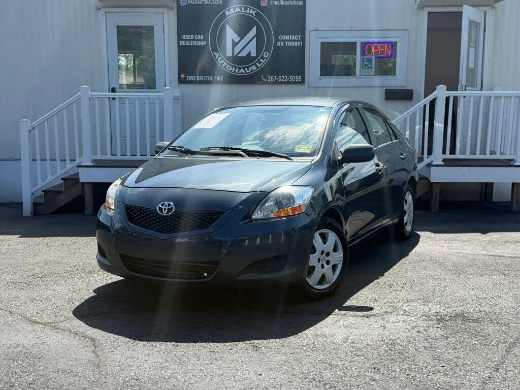 2009 TOYOTA Yaris