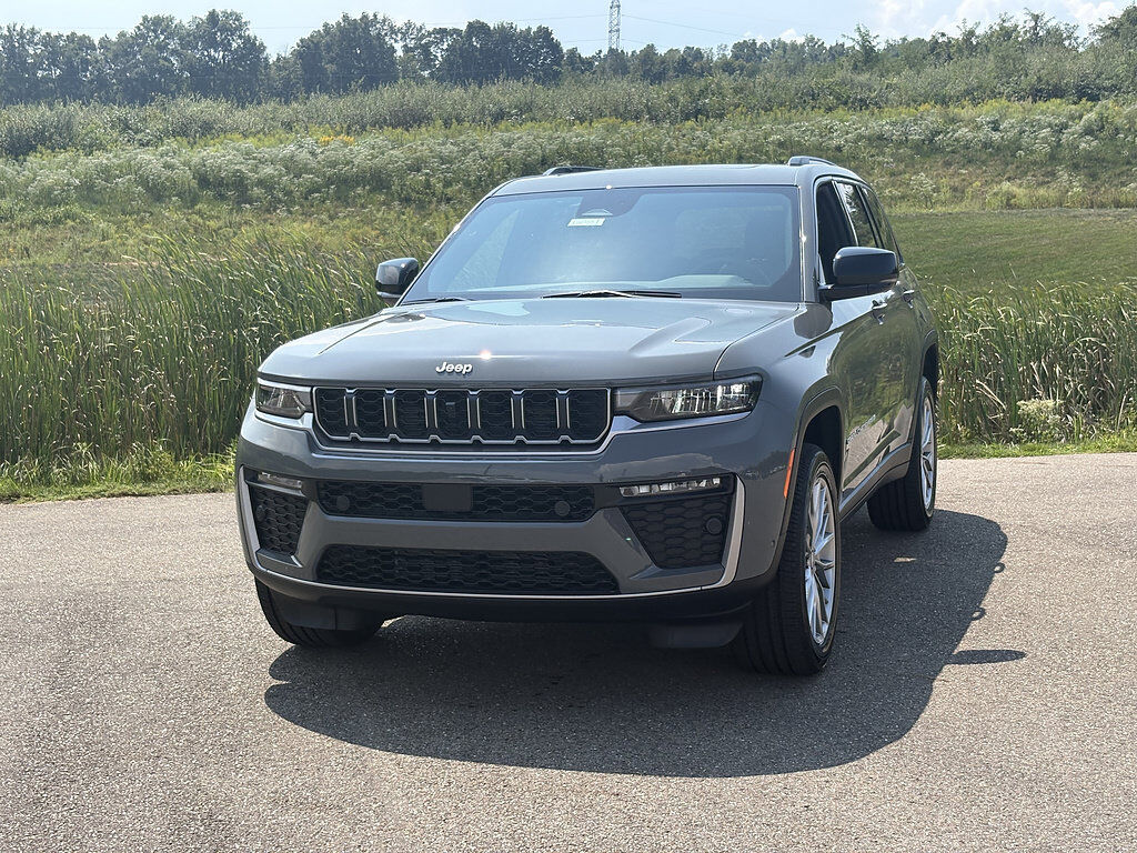 2027 JEEP Grand Cherokee