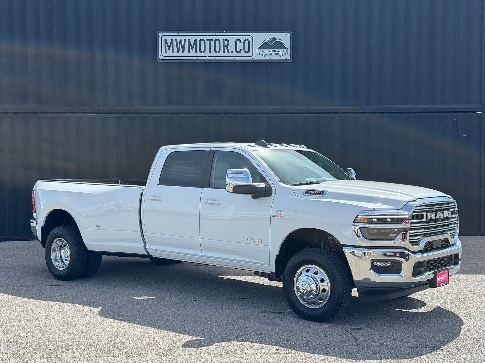 2027 RAM 3500