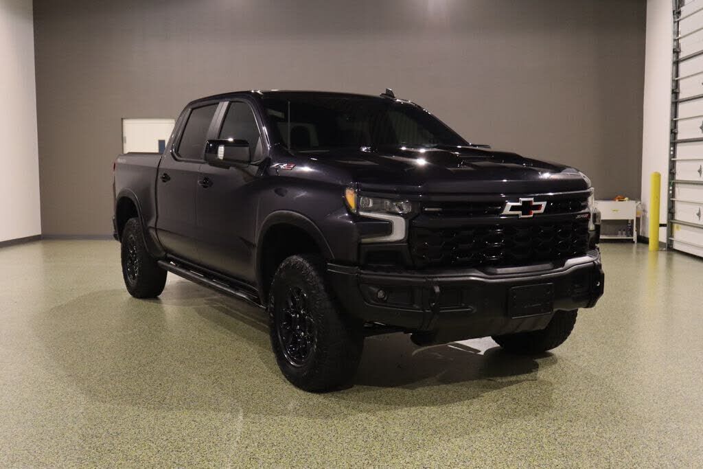 2024 CHEVROLET Silverado