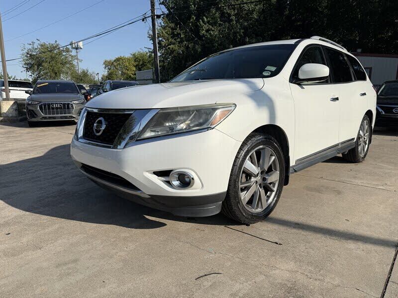 2014 NISSAN Pathfinder