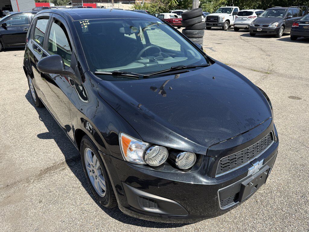 2015 CHEVROLET Sonic