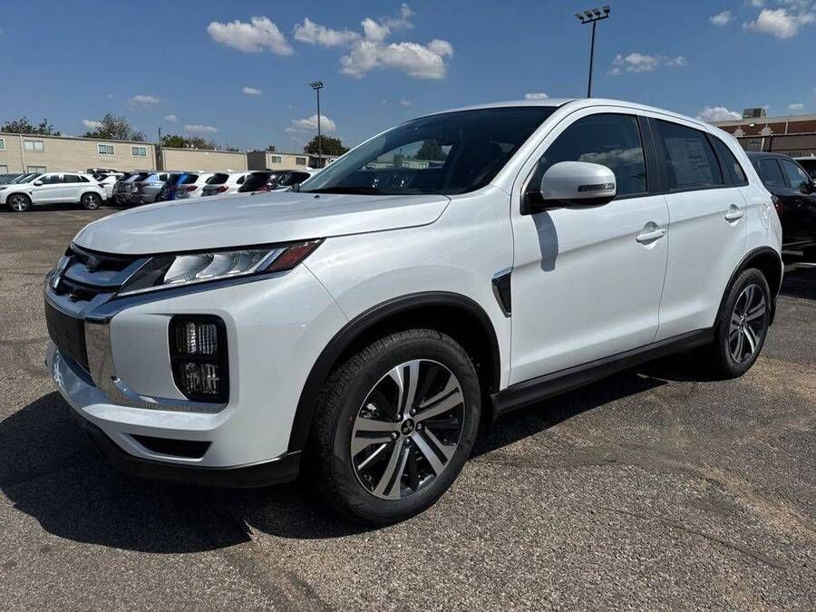 2027 MITSUBISHI Outlander Sport