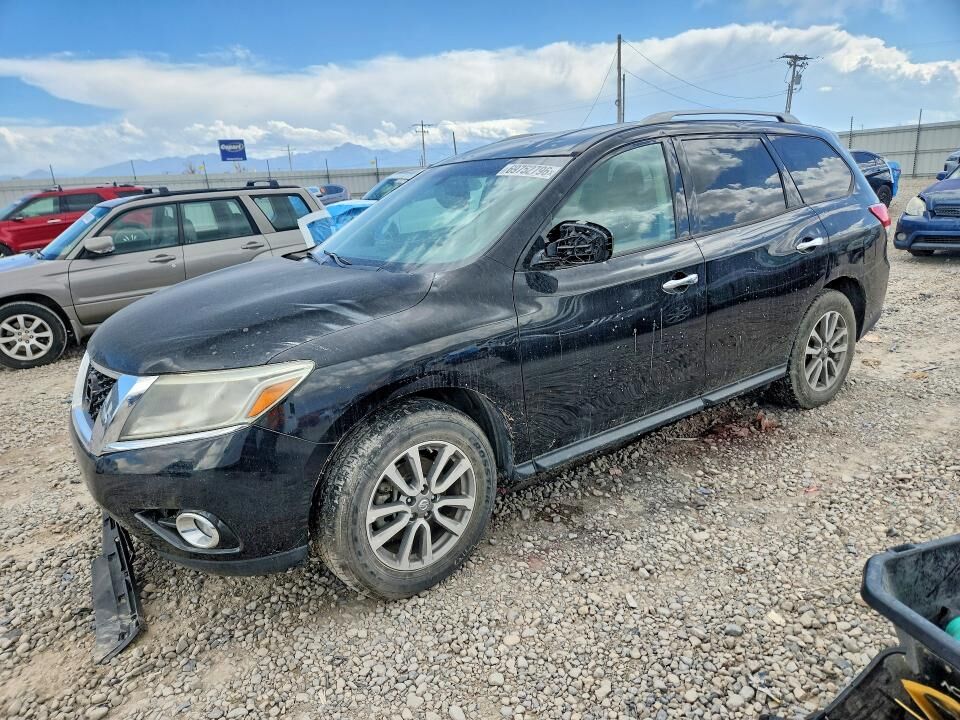 2016 NISSAN Pathfinder