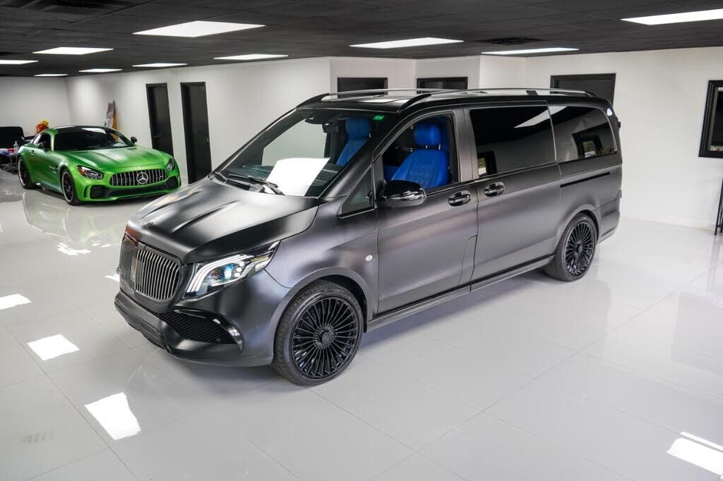 2023 Mercedes-Benz METRIS