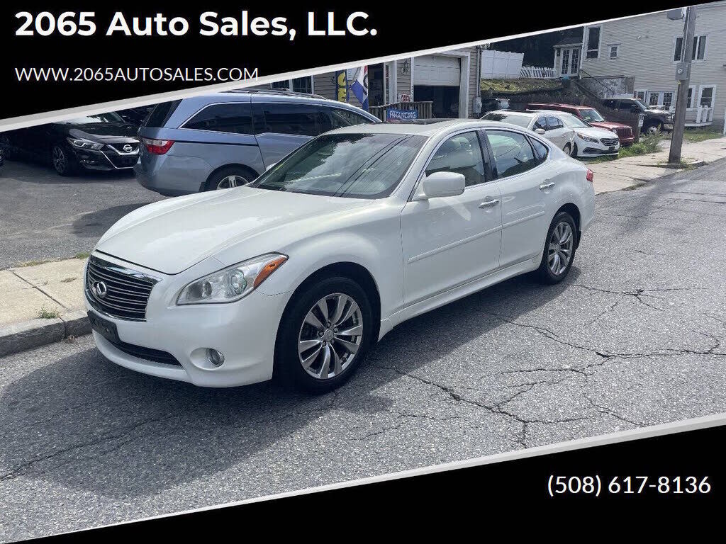 2012 INFINITI M37