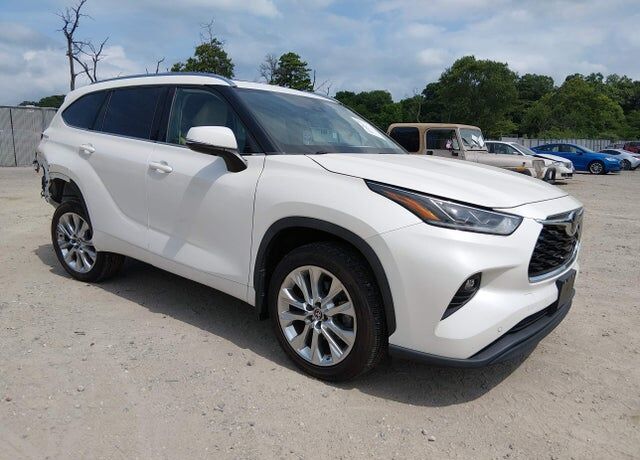 2020 TOYOTA Highlander