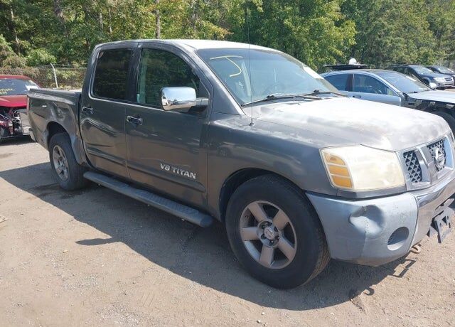 2005 NISSAN Titan
