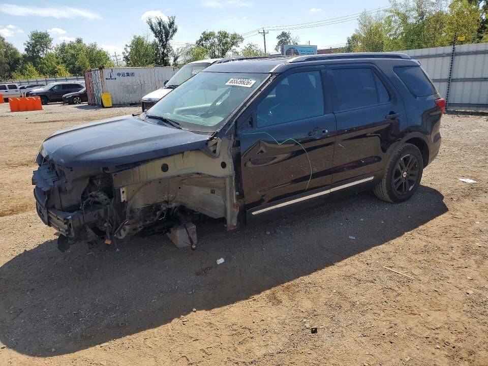 2018 FORD Explorer