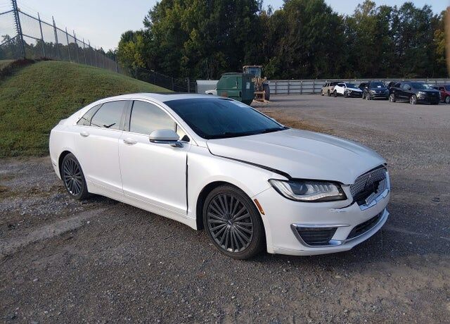 2017 LINCOLN MKZ