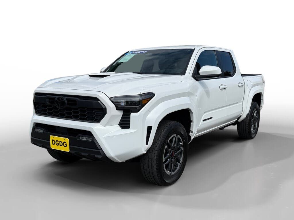 2026 TOYOTA Tacoma