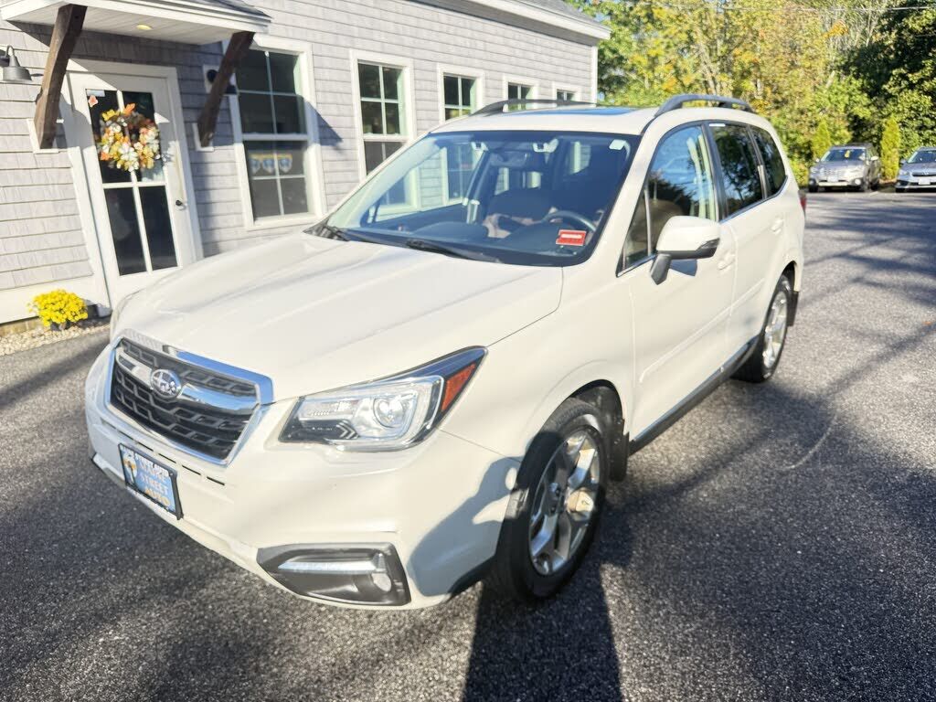 2018 SUBARU Forester