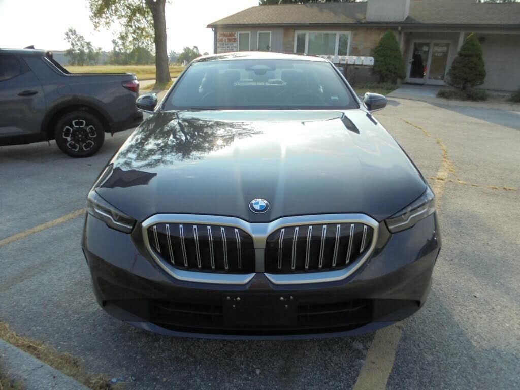 2026 BMW 530i