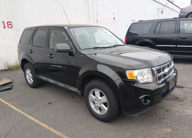 2009 FORD Escape