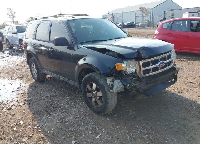 2011 FORD Escape