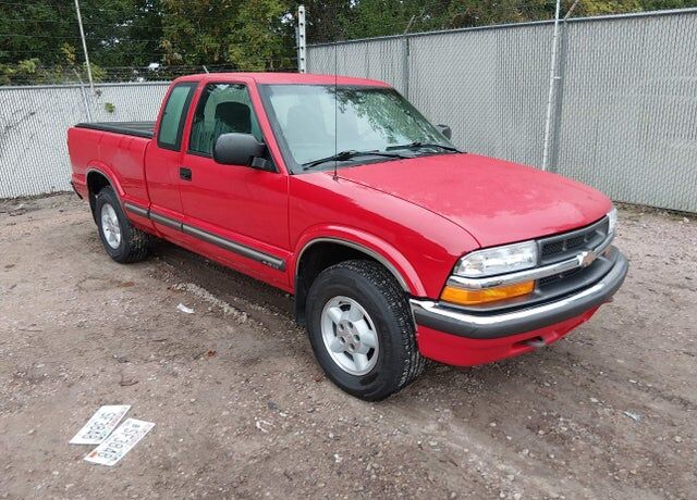 2000 CHEVROLET S-10 Pickup