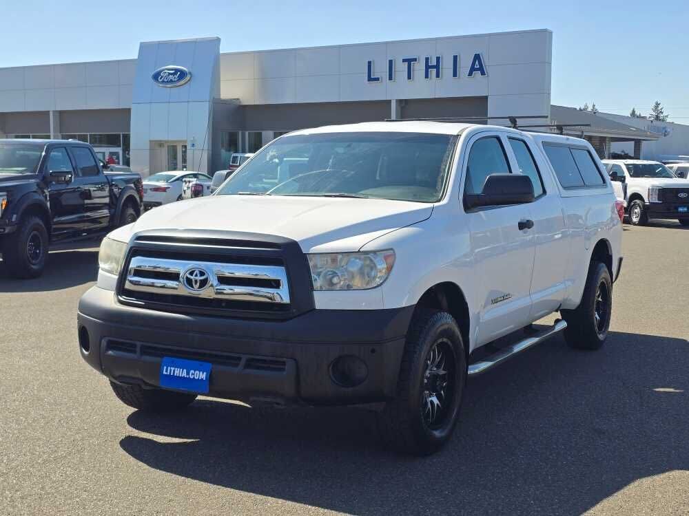 2011 TOYOTA Tundra