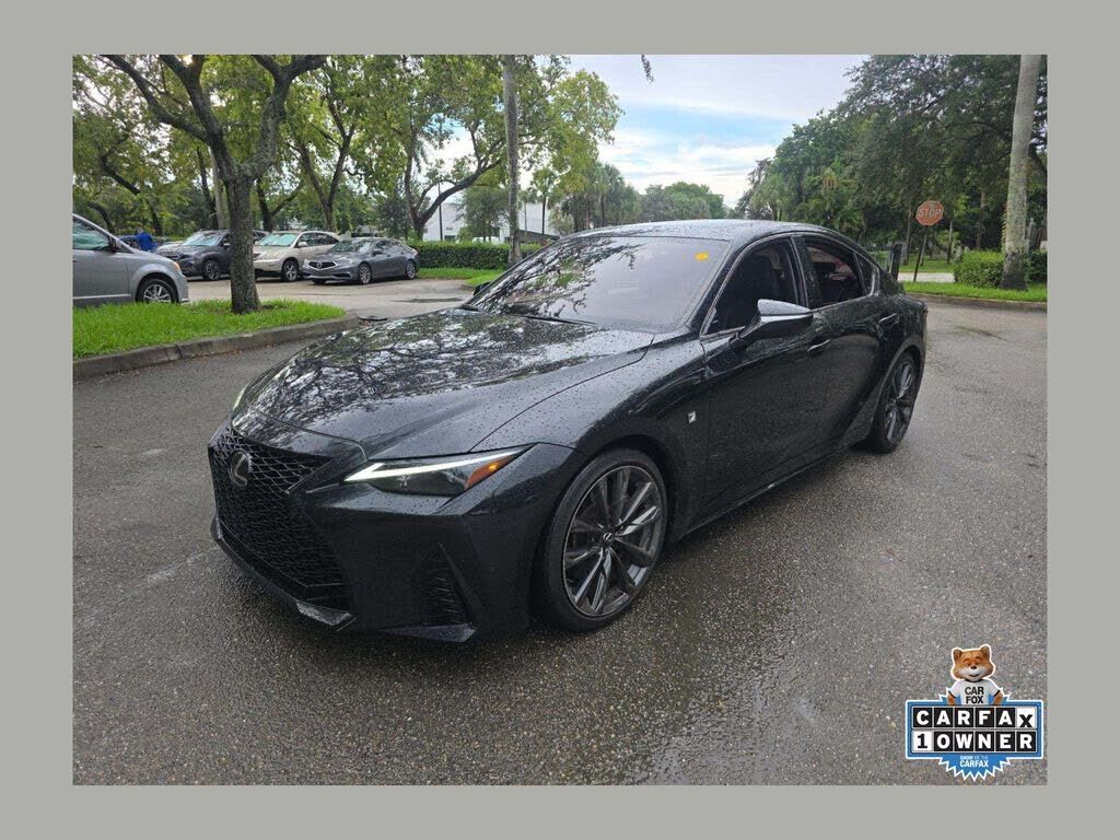 2024 LEXUS IS