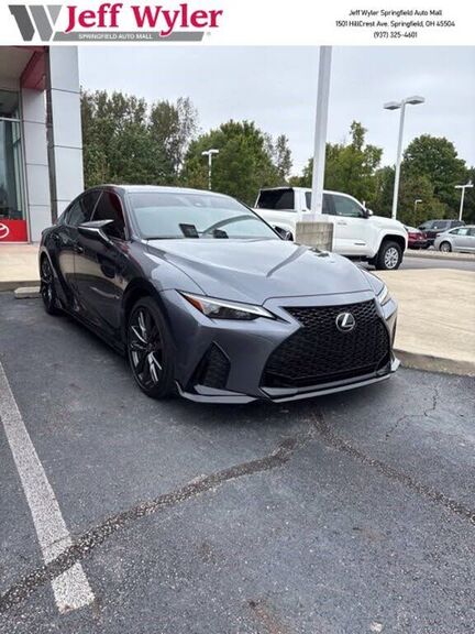 2025 LEXUS IS