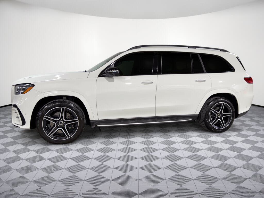 2024 Mercedes-Benz GLS-Class