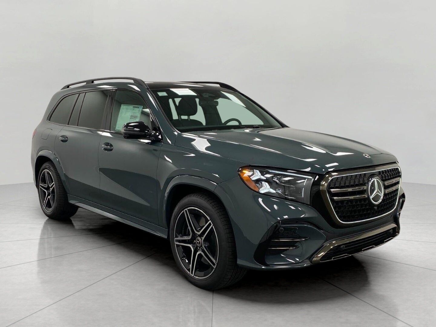 2027 MERCEDES-BENZ GLS-Class