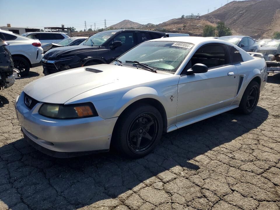 2001 FORD Mustang
