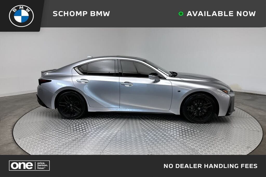 2023 LEXUS IS