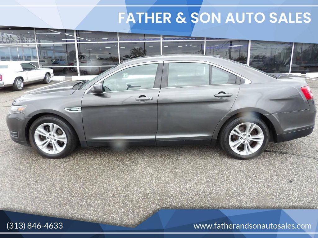 2018 FORD Taurus