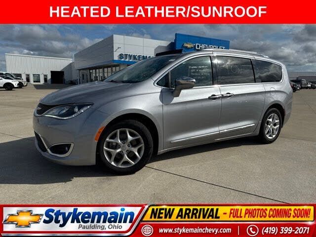 2020 CHRYSLER Pacifica