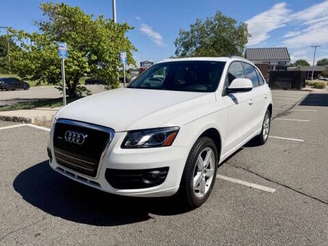 2010 AUDI Q5