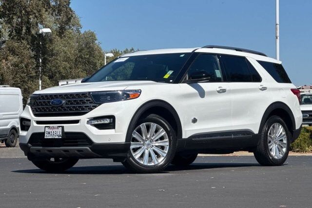 2024 FORD Explorer
