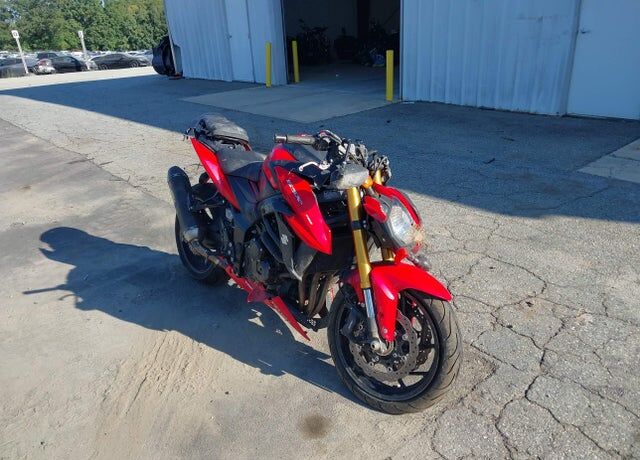 2018 SUZUKI GSX-S750ZAL8 / GSX-S750L8