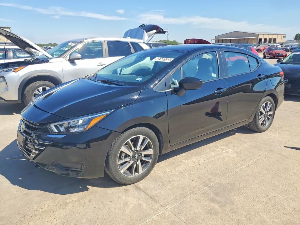 2025 NISSAN Versa