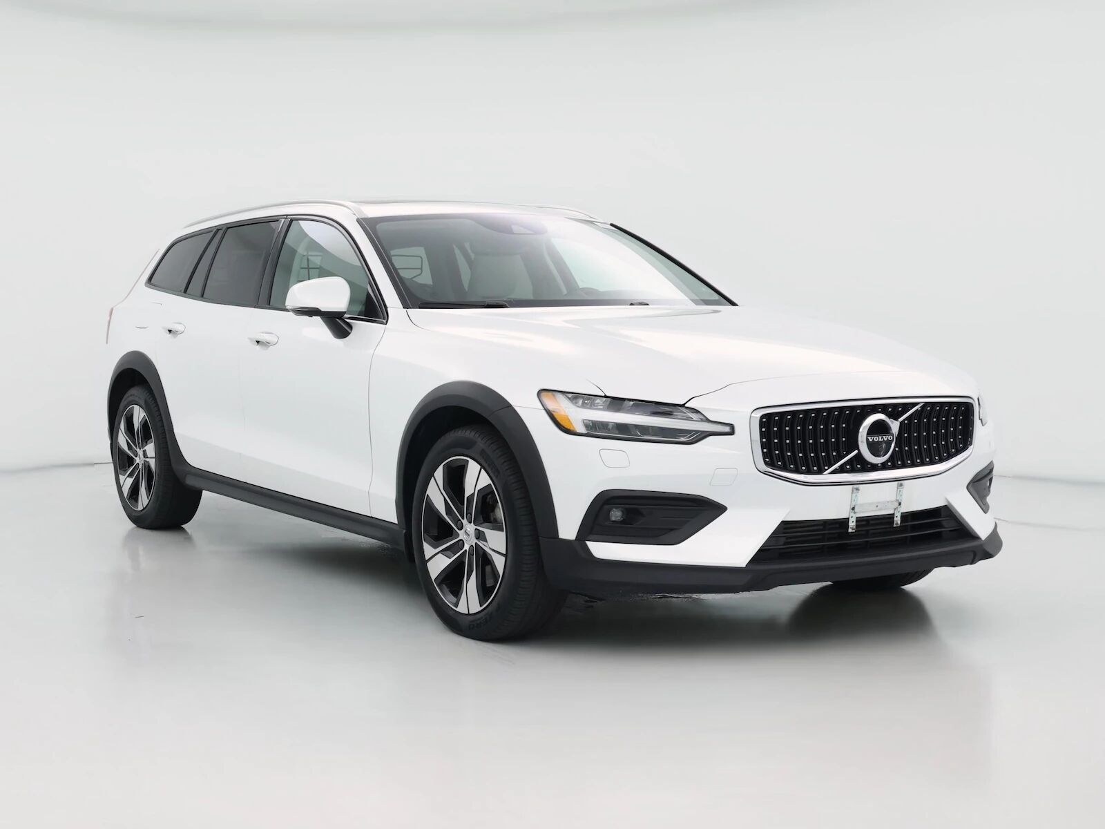 2020 VOLVO V60CC